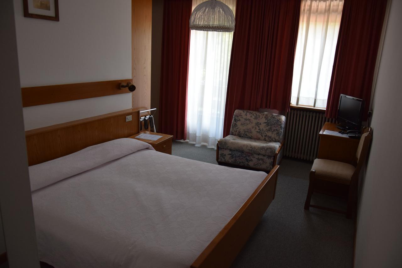 Hotel Alpenrose Alleghe Dış mekan fotoğraf